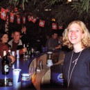 47 melina an bar 2