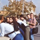 16 gruppe an brueckengelaender