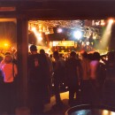 68 blick von unter dj pult