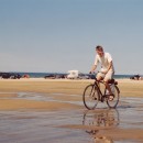 Brunschi am Wasserstrand
